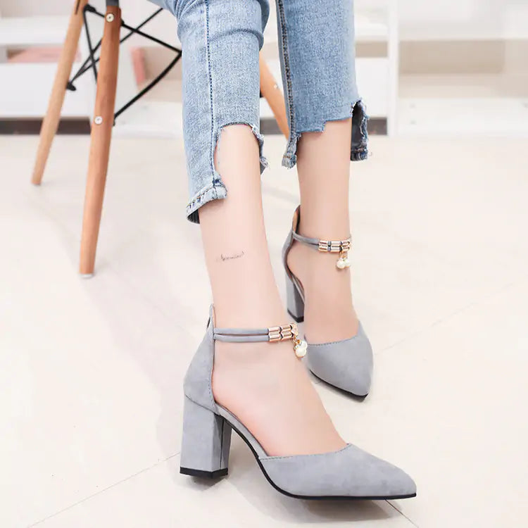 ClassicCurve Heels