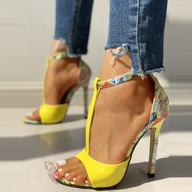 High Heel  (Tacon alto)